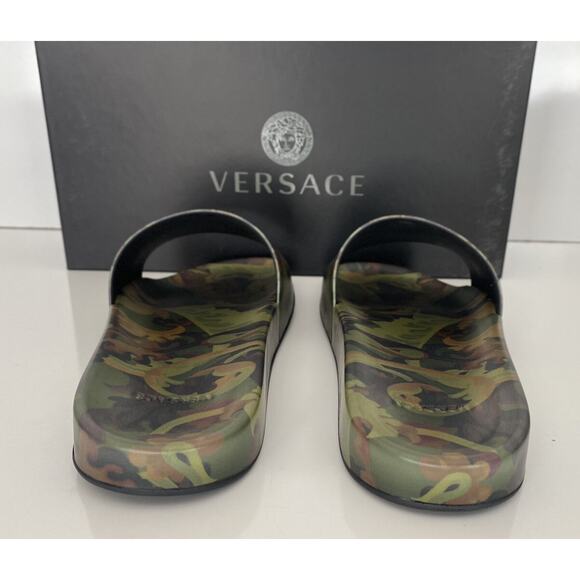 NIB $395 Versace Baroccoflage Slides Sandals Khaki 9 US (42 Euro) IT DSU6516